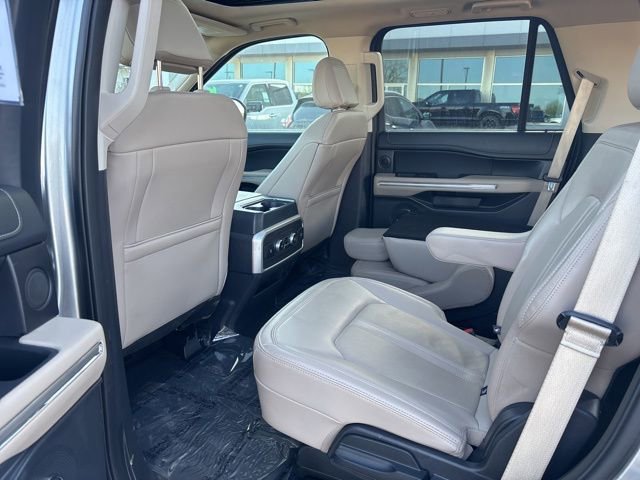 Certified 2024 Ford Expedition Limited AWD/4WD image 18