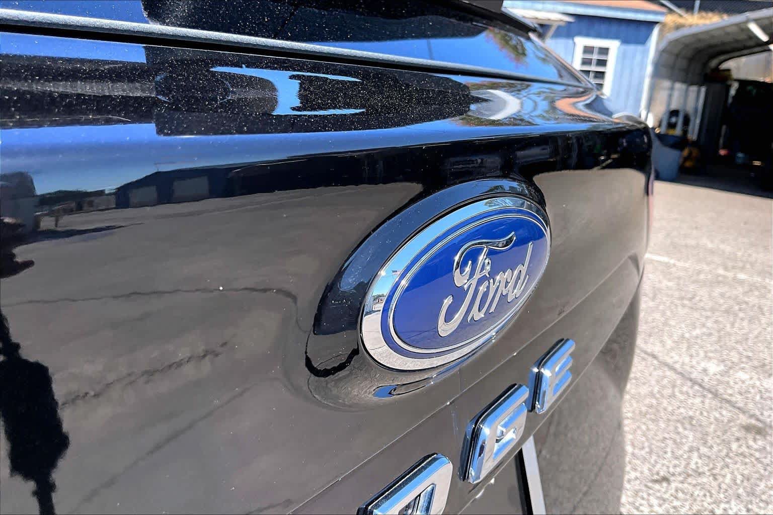 Certified 2021 Ford Edge ST-Line FWD image 31