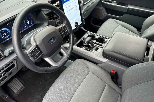 Certified 2024 Ford F150 Lightning Flash w/ Max Trailer Tow Package image 7