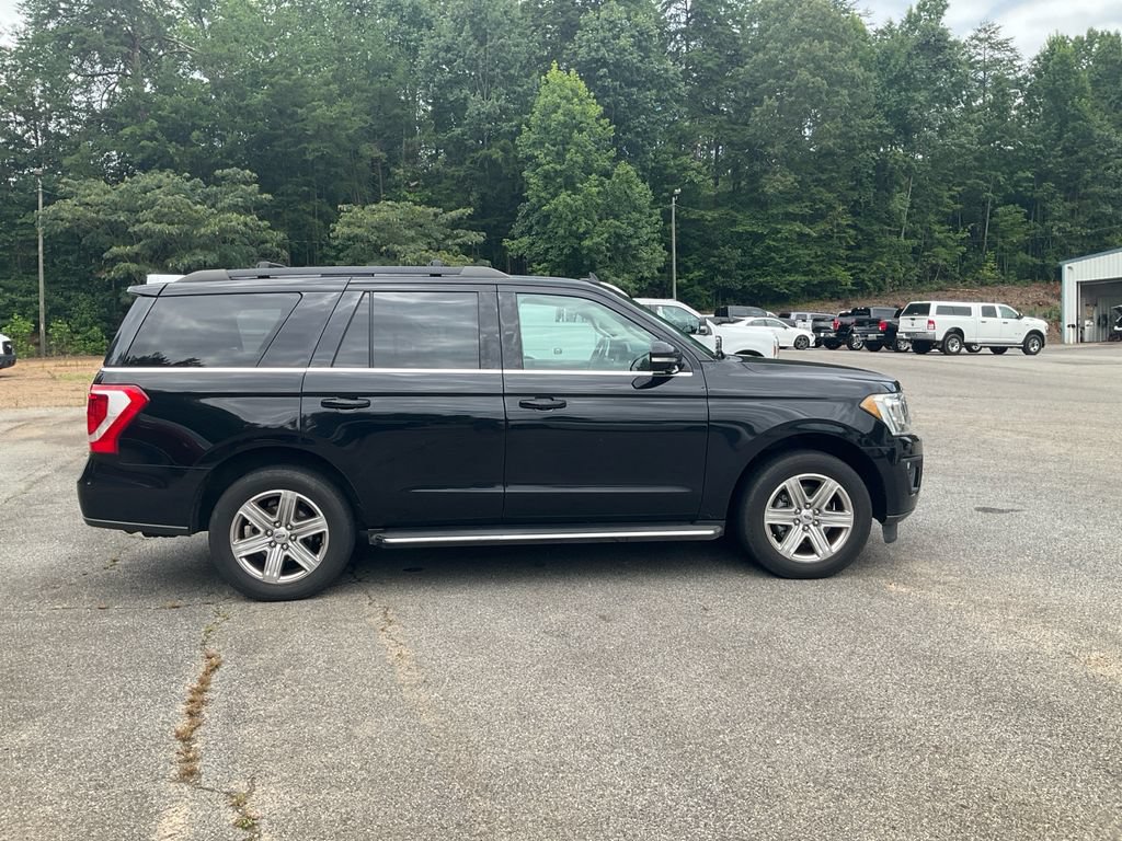 Certified 2020 Ford Expedition XLT w/ Equipment Group 202A RWD image 4