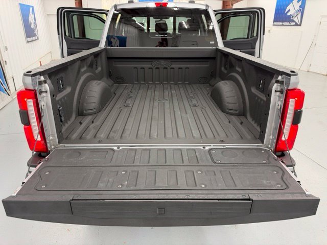 Certified 2024 Ford F350 Lariat w/ Lariat Ultimate Package AWD/4WD image 35