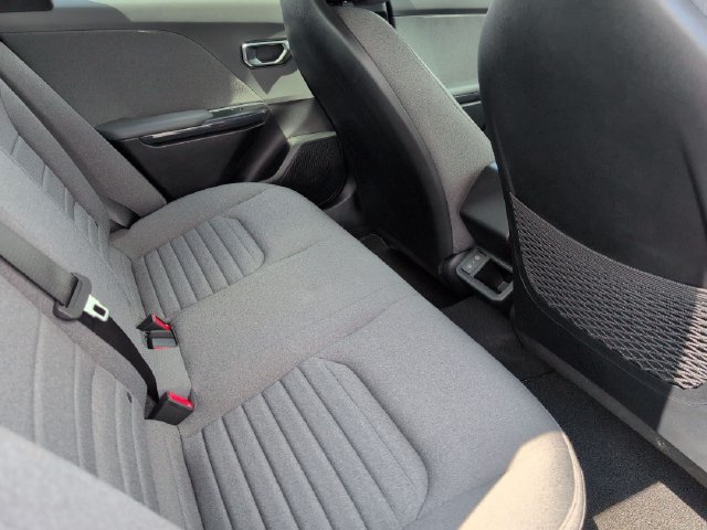 Used 2025 Kia K4 EX FWD image 17
