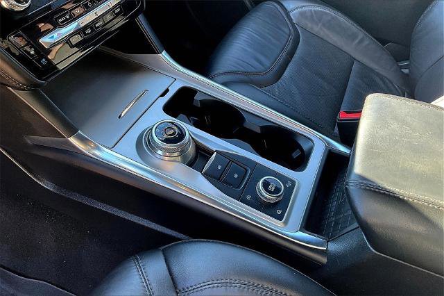 Certified 2023 Ford Explorer Platinum w/ Technology Package image 14