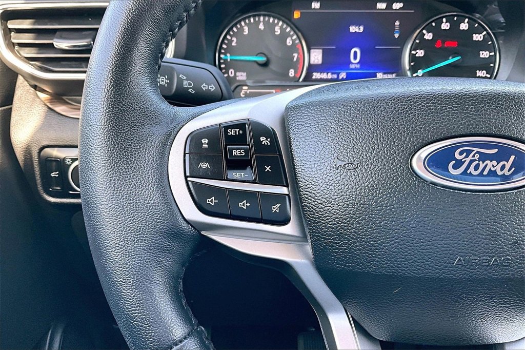 Certified 2023 Ford Explorer Limited w/ Equipment Group 301A image 18