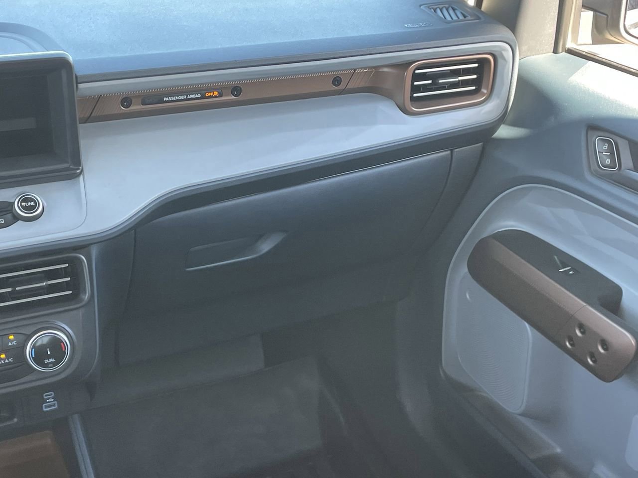 Certified 2023 Ford Maverick Lariat image 28