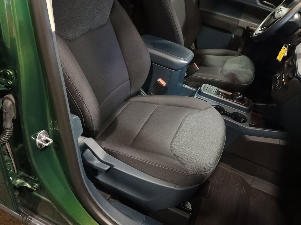 Certified 2025 Ford Maverick XL image 27