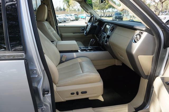 Certified 2017 Ford Expedition EL Limited w/ Equipment Group 301A image 8