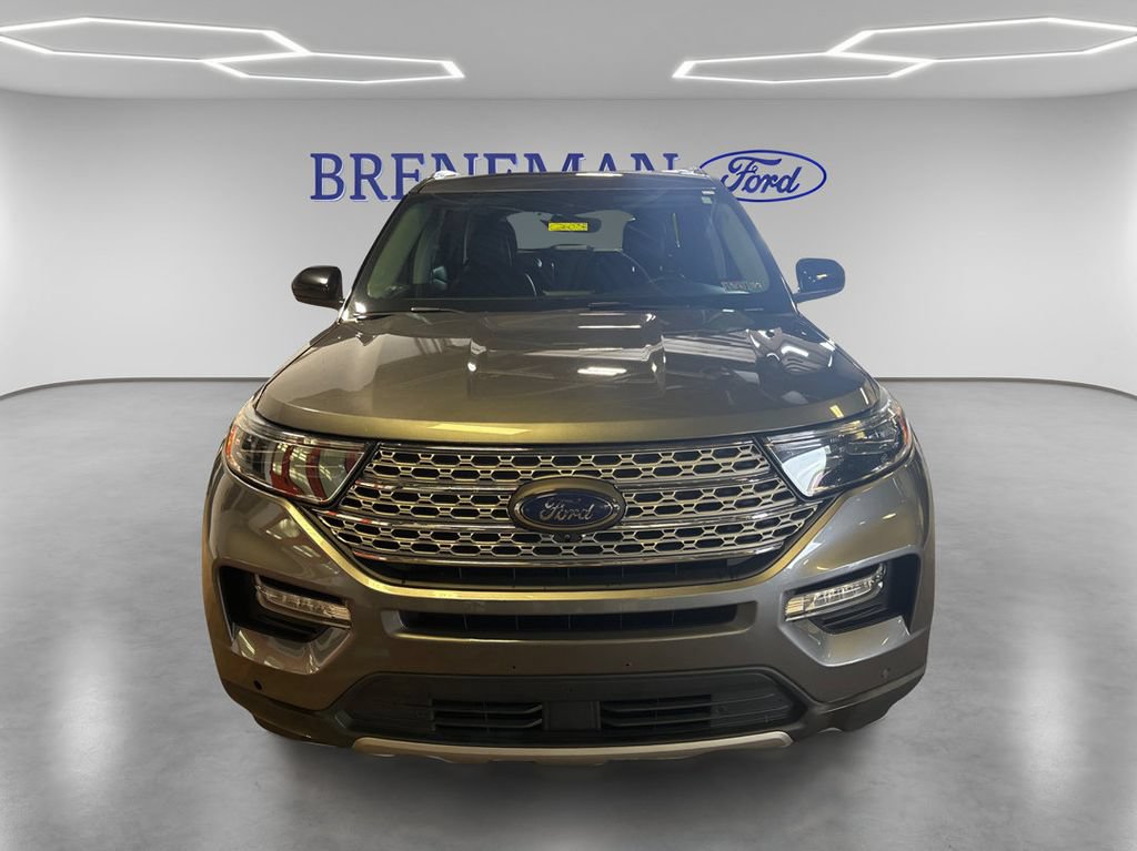 Certified 2022 Ford Explorer Limited RWD image 2