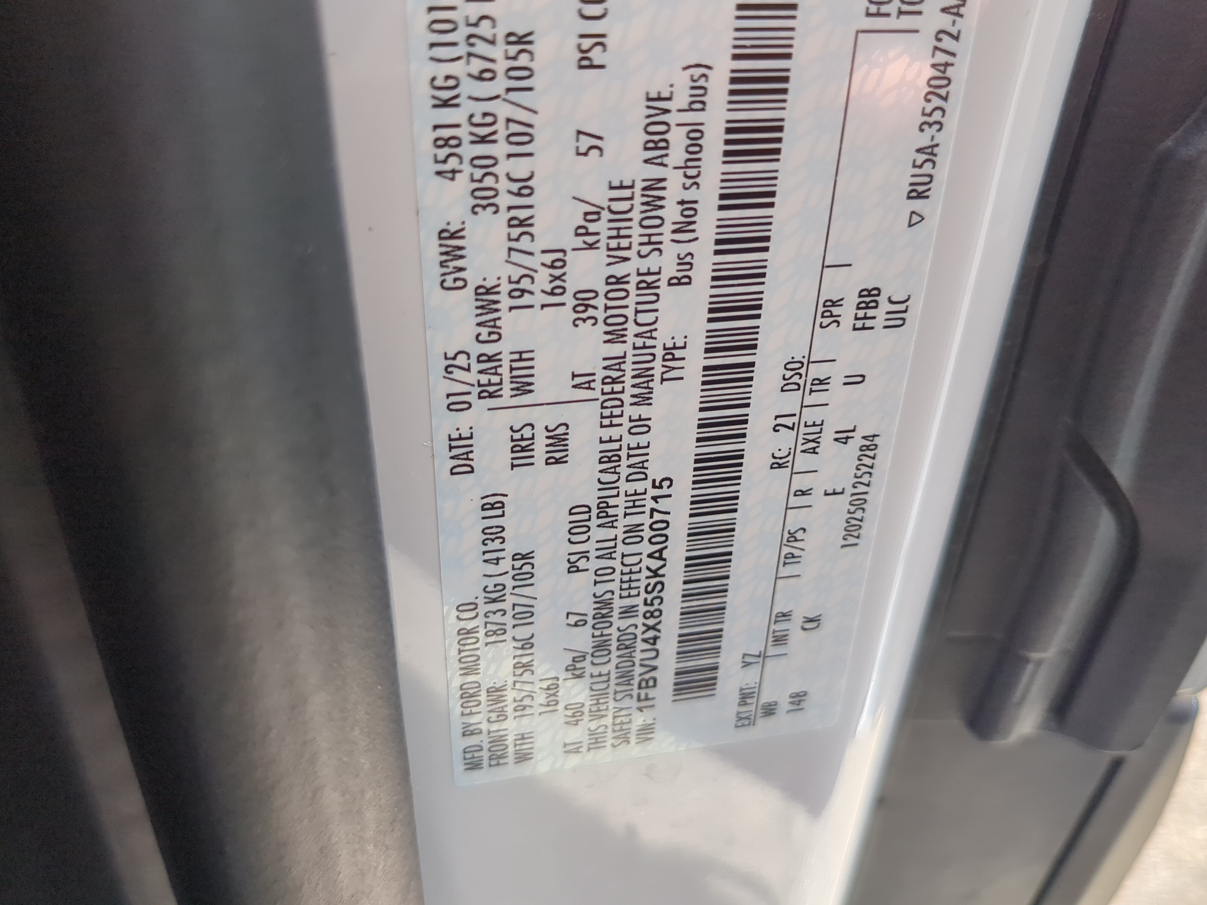 Certified 2025 Ford Transit 350 XLT RWD image 26