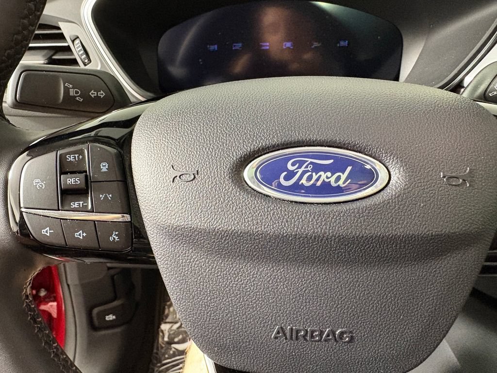 Certified 2026 Ford Escape Platinum w/ Premium Technology Package AWD/4WD image 24