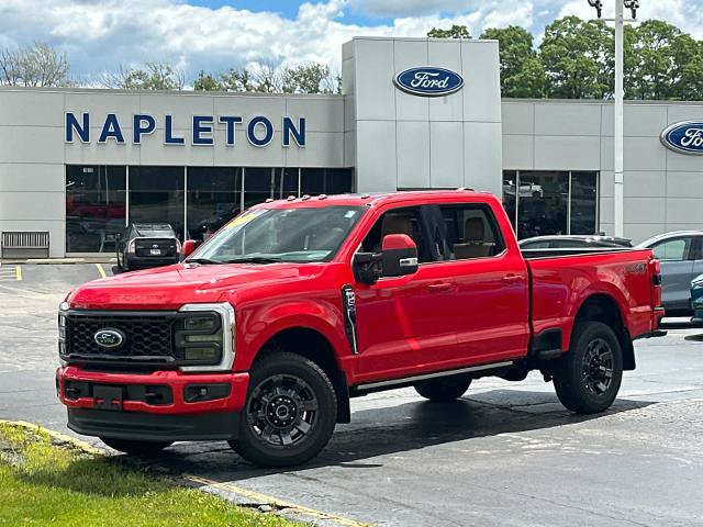 Certified 2024 Ford F250 Lariat w/ Lariat Ultimate Package AWD/4WD image 2