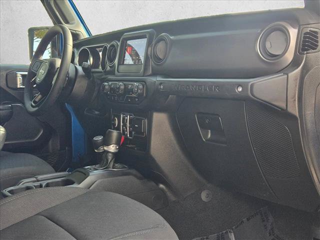 Used 2023 Jeep Wrangler Unlimited Sport AWD/4WD image 20