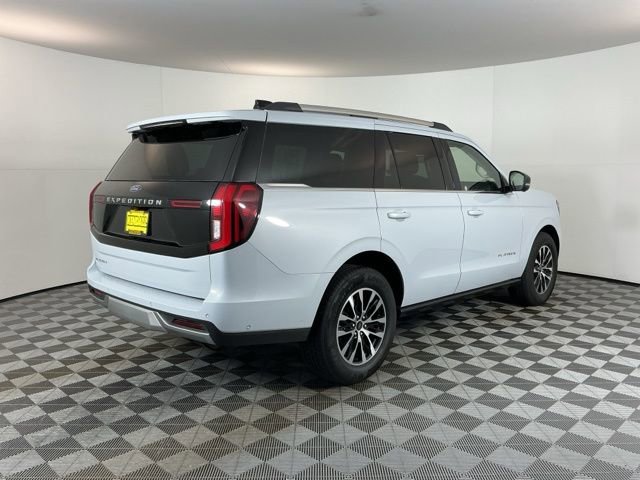 Certified 2025 Ford Expedition Platinum AWD/4WD image 4