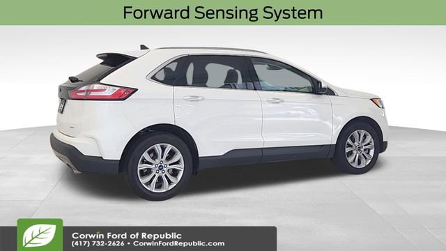 Certified 2022 Ford Edge Titanium image 6
