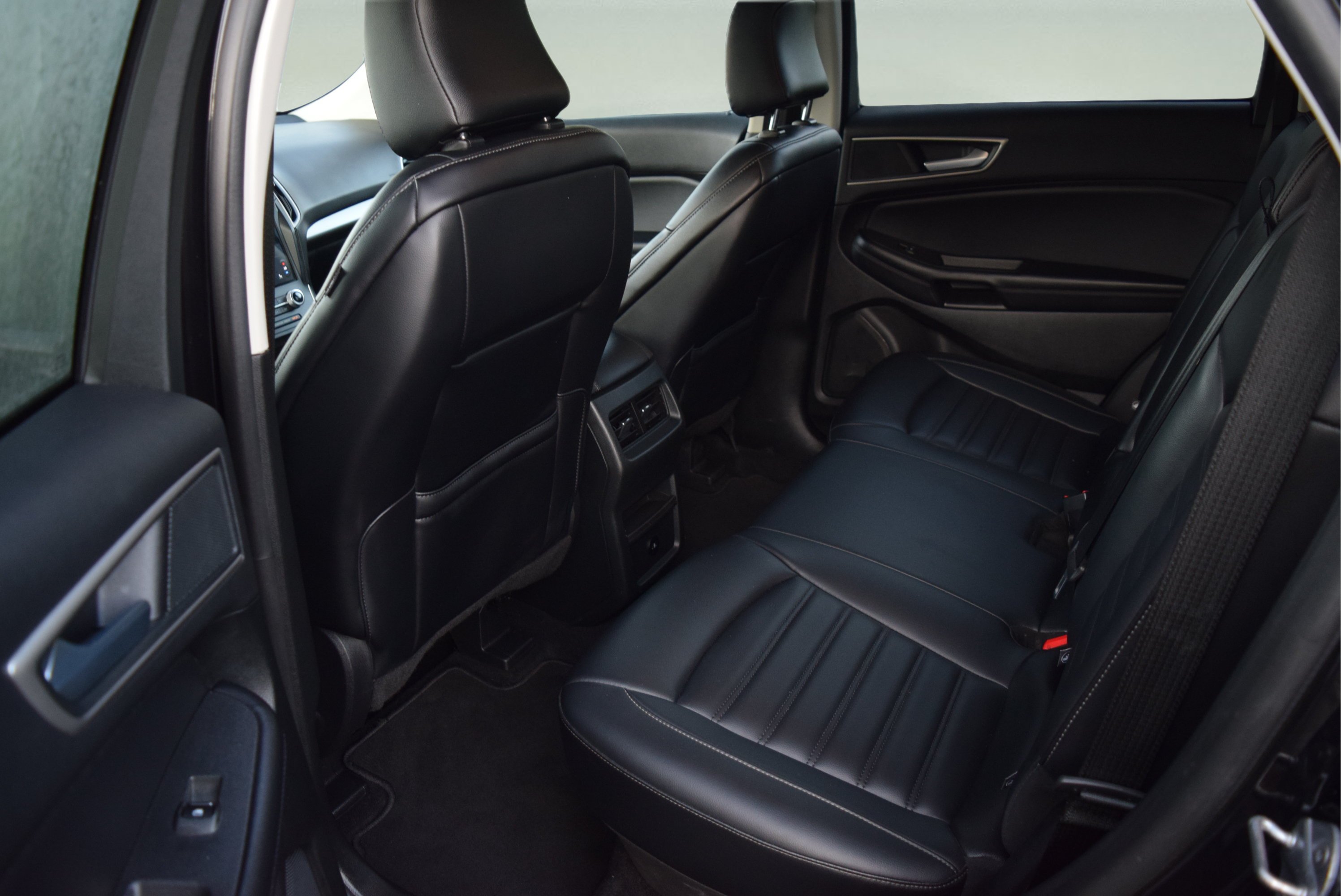 Certified 2024 Ford Edge SEL AWD/4WD image 8