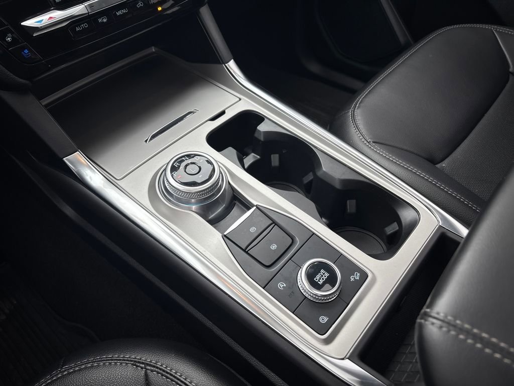 Certified 2023 Ford Explorer Limited w/ Equipment Group 301A image 26