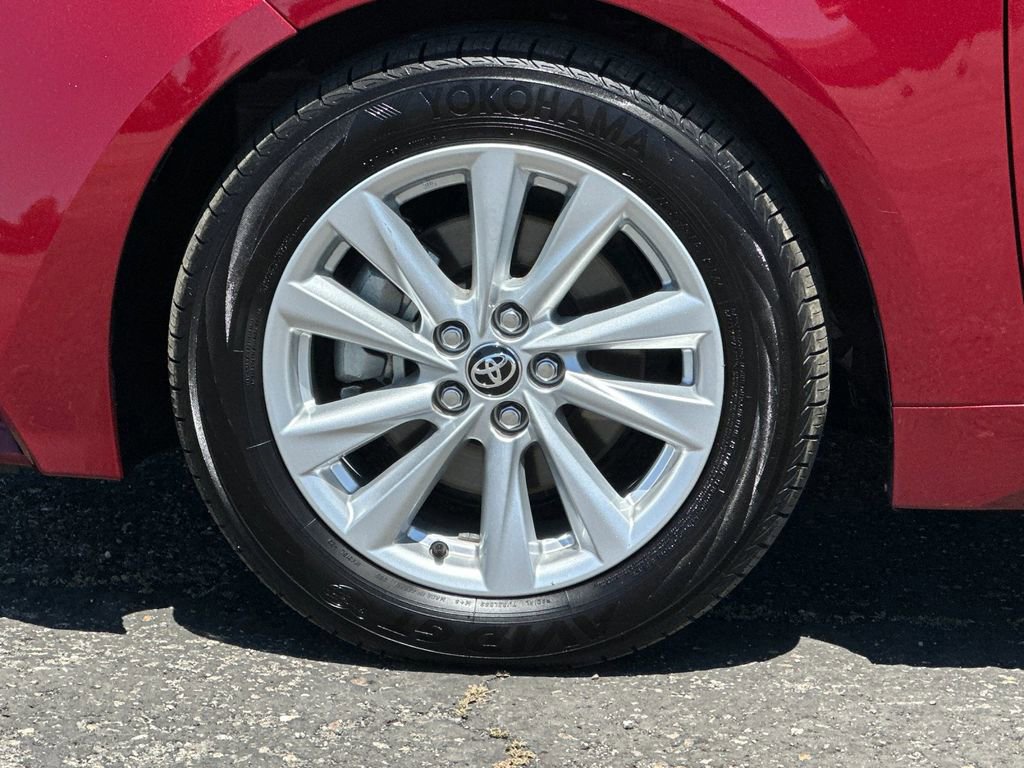 Used 2026 Toyota Corolla LE w/ LE Premium Package FWD image 23