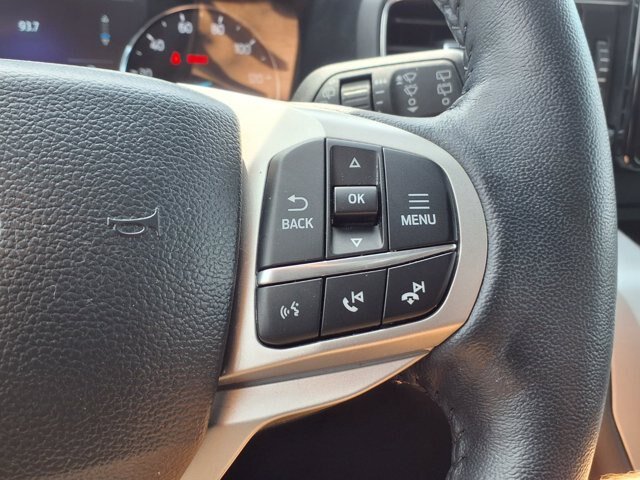 Certified 2023 Ford Explorer XLT w/ Equipment Group 202A AWD/4WD image 18