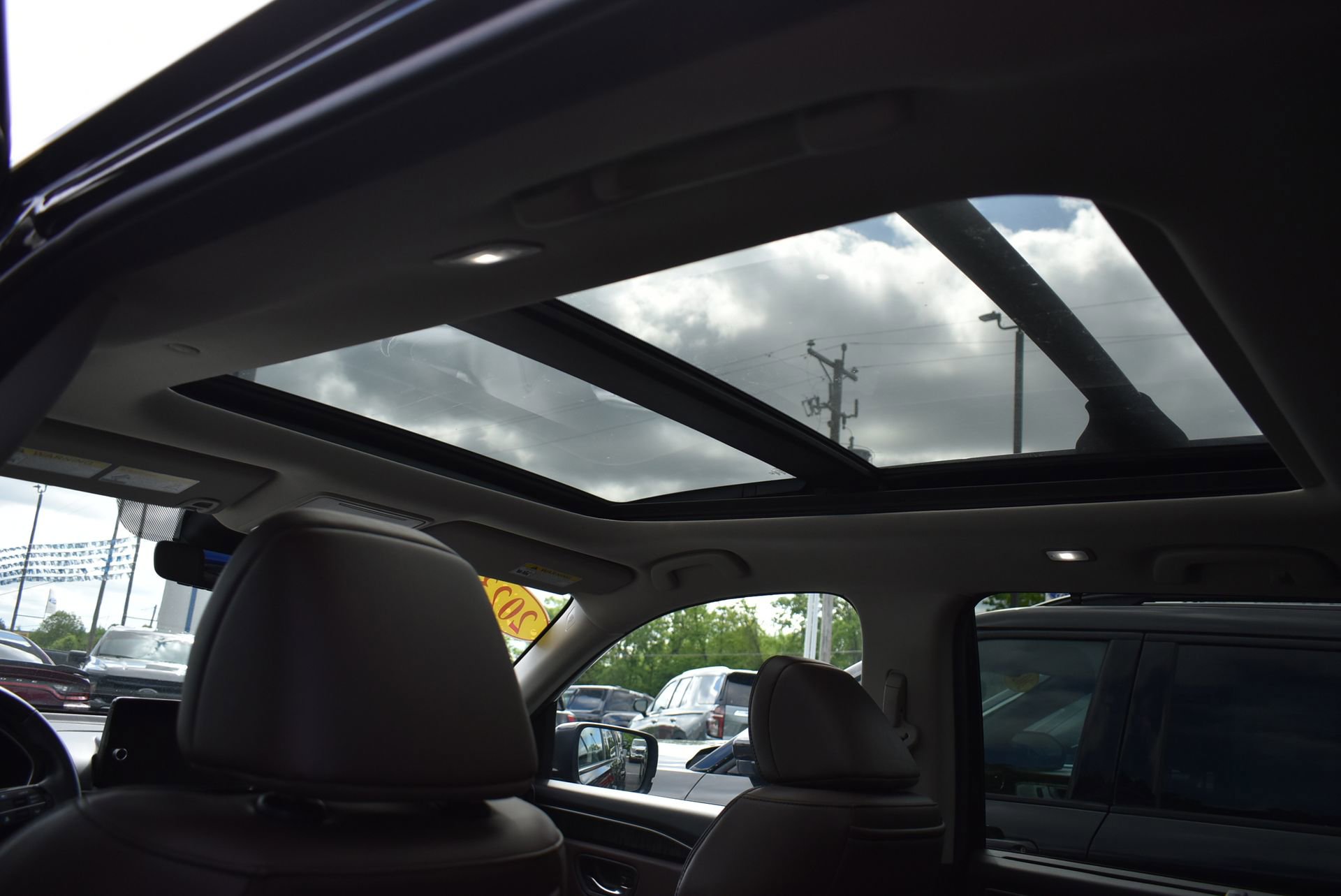 Used 2023 Honda Pilot Elite image 20