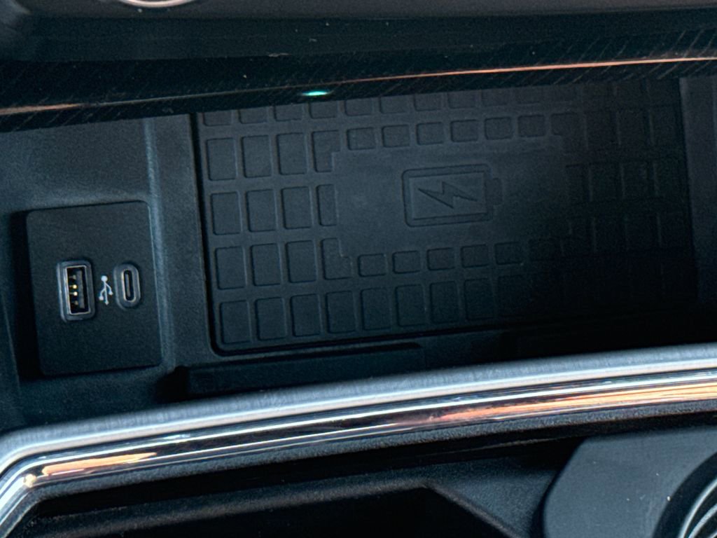 Certified 2022 Ford F450 Platinum w/ FX4 Off-Road Package image 26