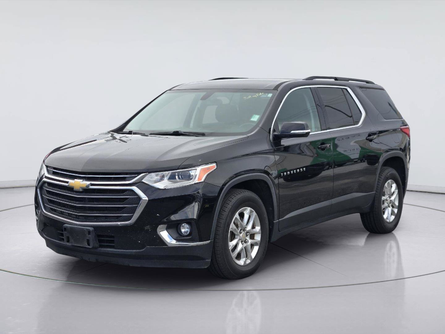 Used 2019 Chevrolet Traverse LT FWD video 1