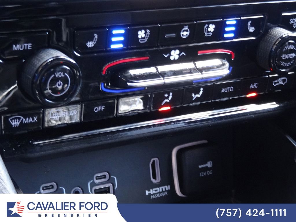 Used 2024 Jeep Grand Cherokee Trailhawk w/ Advanced Protech Group II AWD/4WD image 45