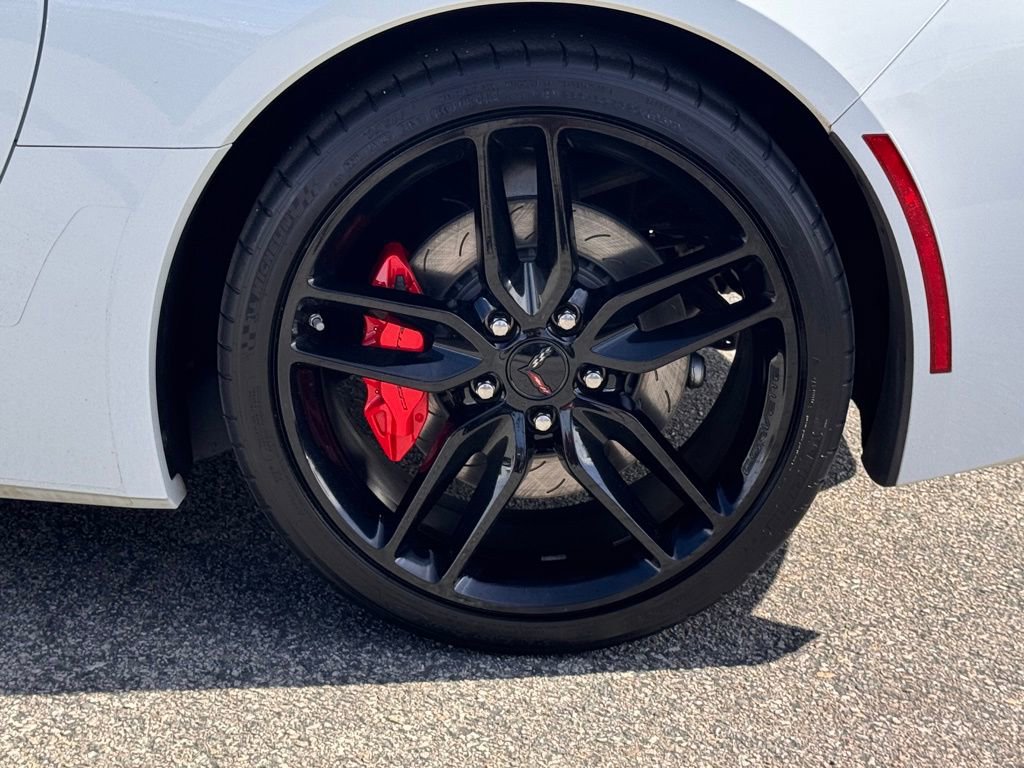 Used 2017 Chevrolet Corvette Stingray Coupe image 14