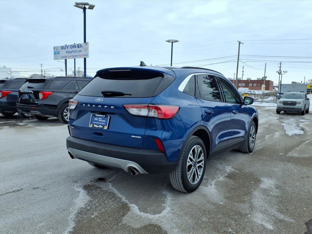 Certified 2022 Ford Escape SEL image 2