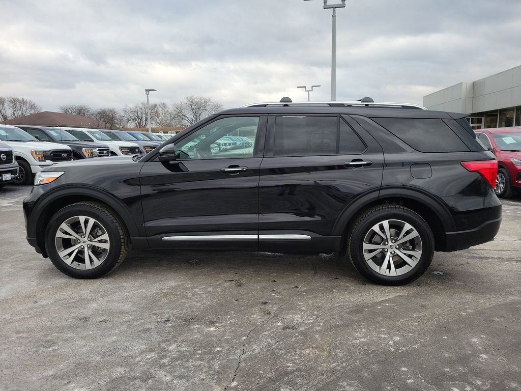 Certified 2020 Ford Explorer Platinum image 2