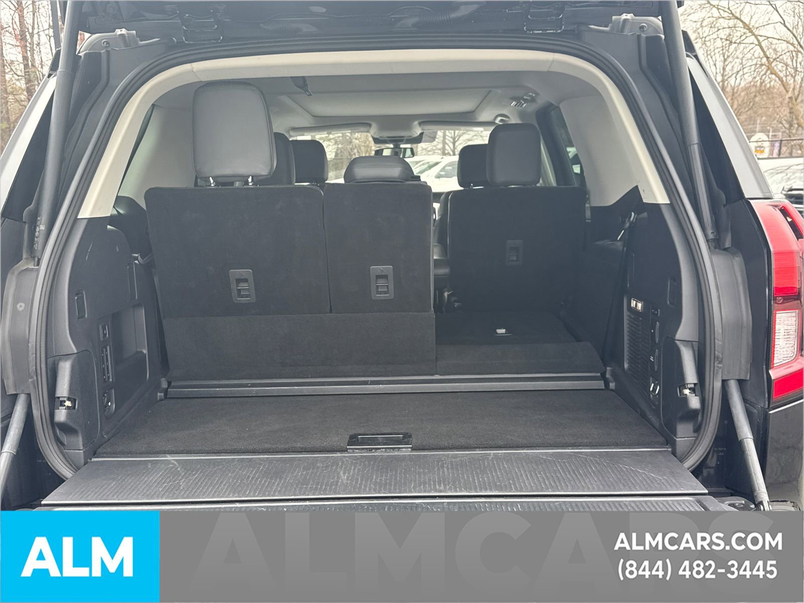 Certified 2025 Ford Expedition Active AWD/4WD image 23