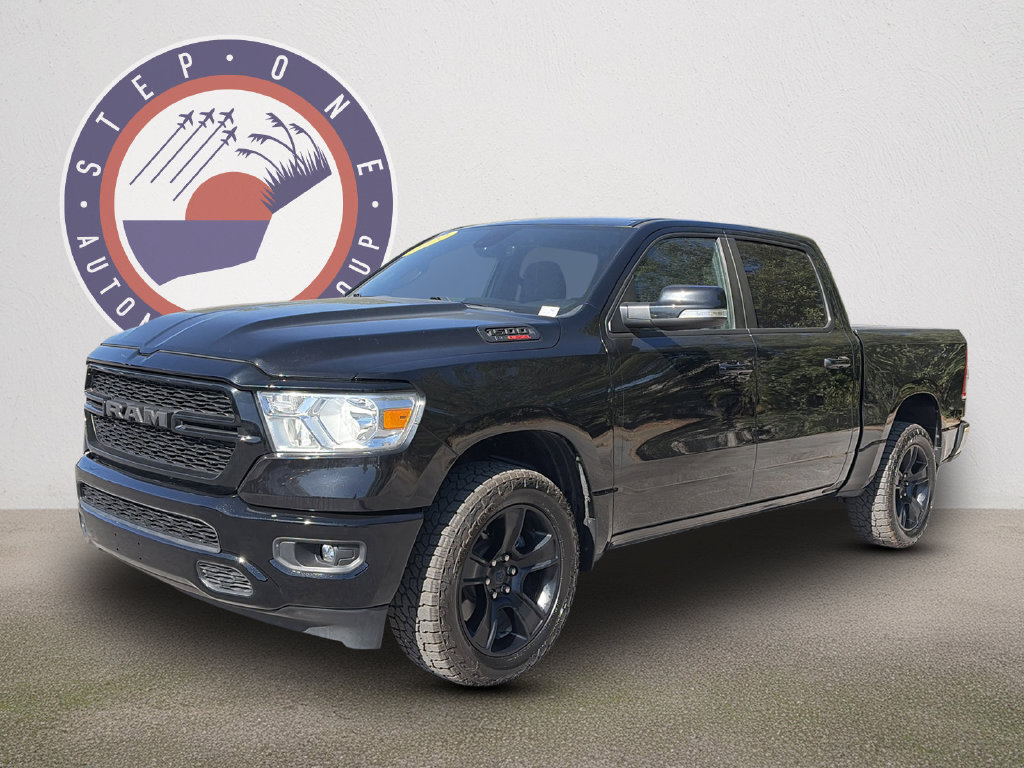 Used 2022 RAM 1500 Big Horn AWD/4WD image 2