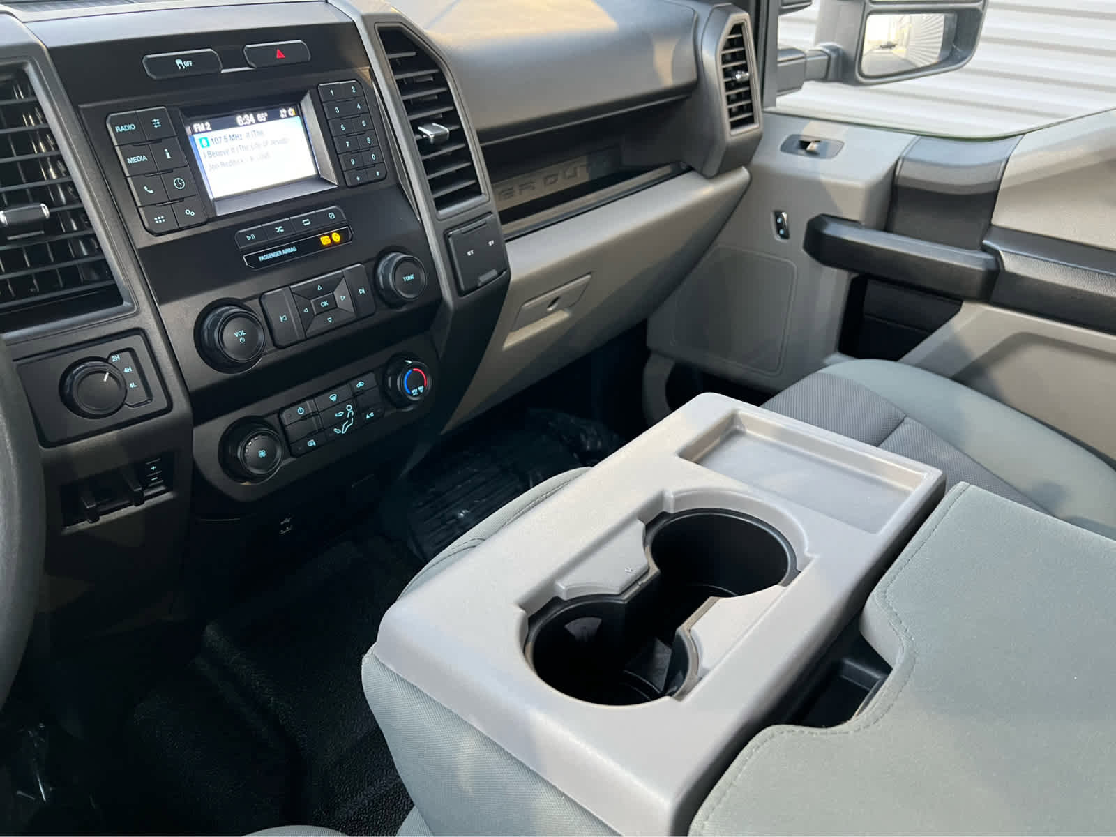 Certified 2022 Ford F350 XL w/ Power Equipment Group image 38