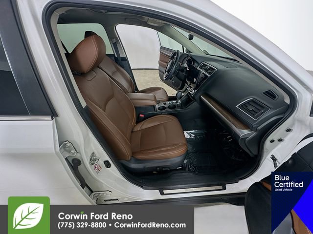 Used 2018 Subaru Outback 3.6R Touring AWD/4WD image 32