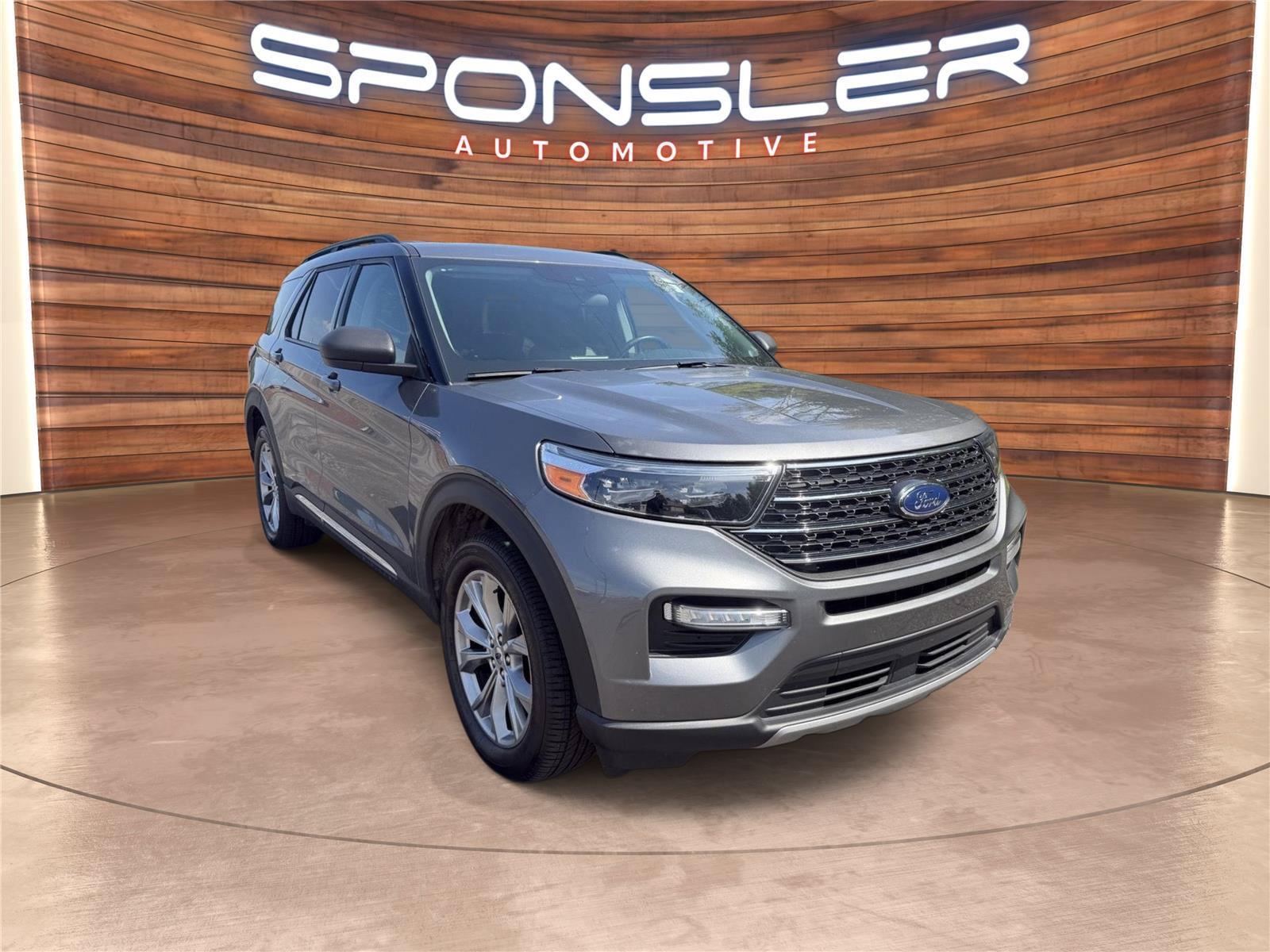 Certified 2023 Ford Explorer XLT w/ Equipment Group 202A AWD/4WD image 10