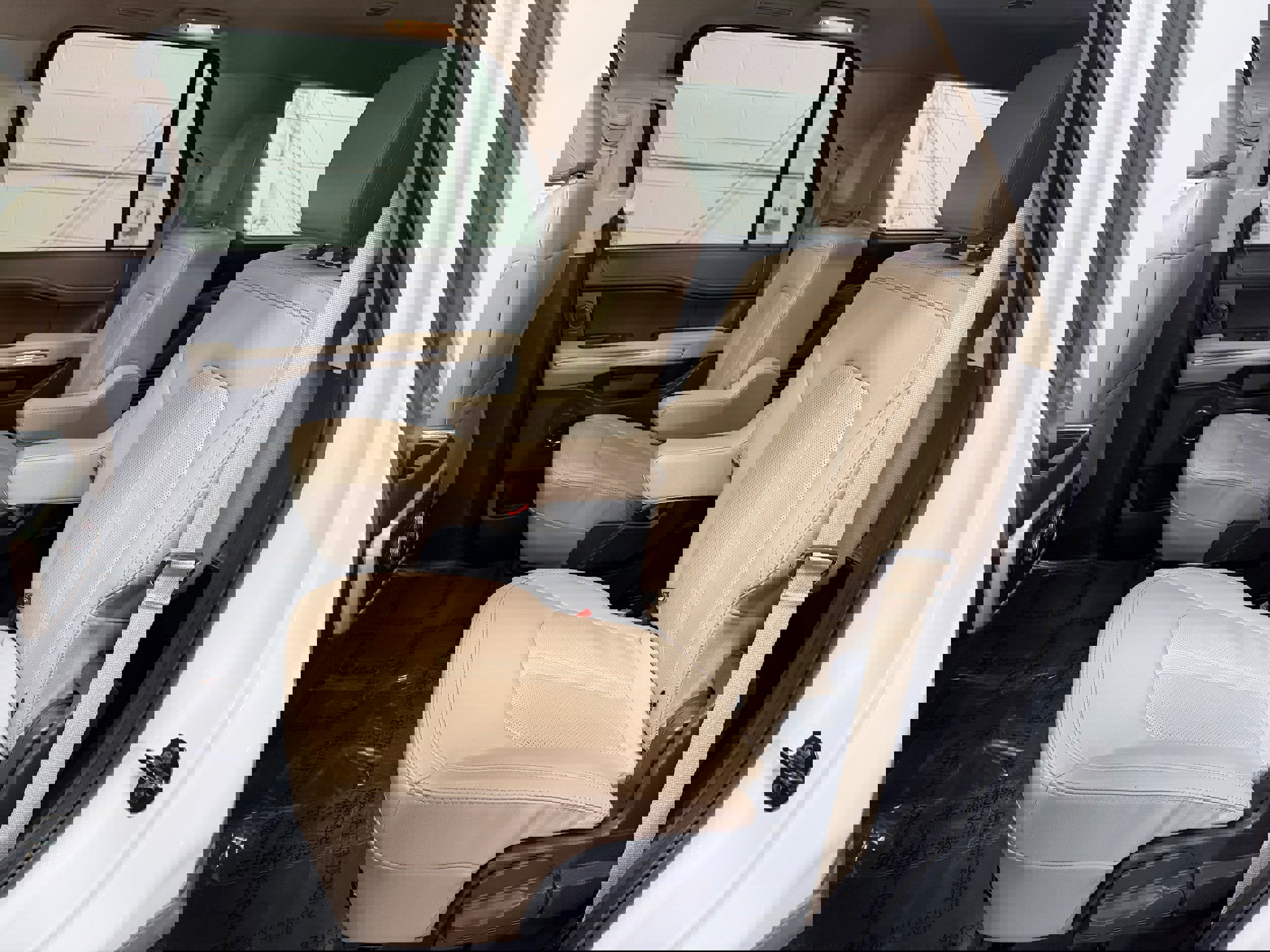 Certified 2024 Ford Expedition Limited image 10