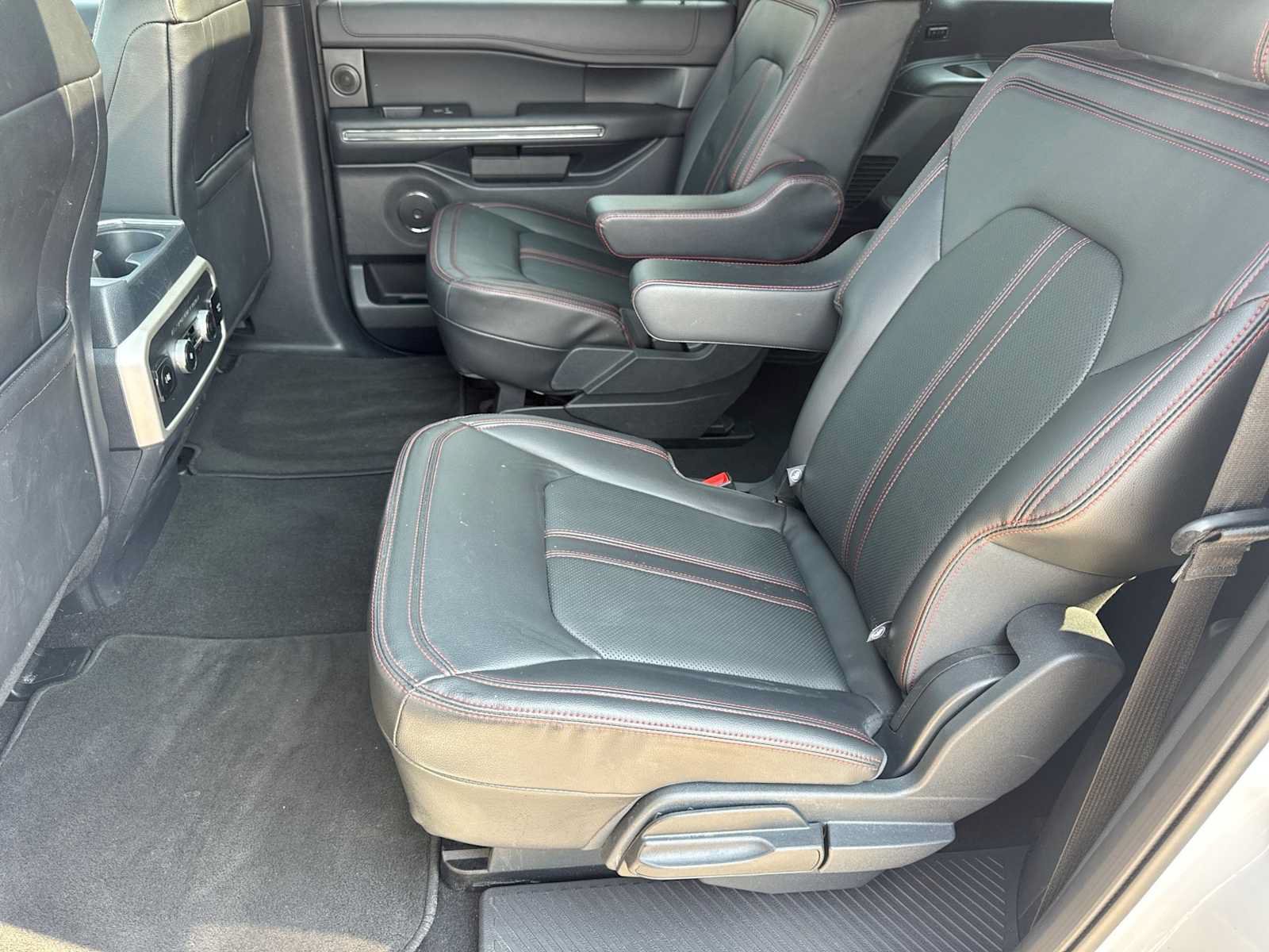 Certified 2024 Ford Expedition Max Limited AWD/4WD image 19