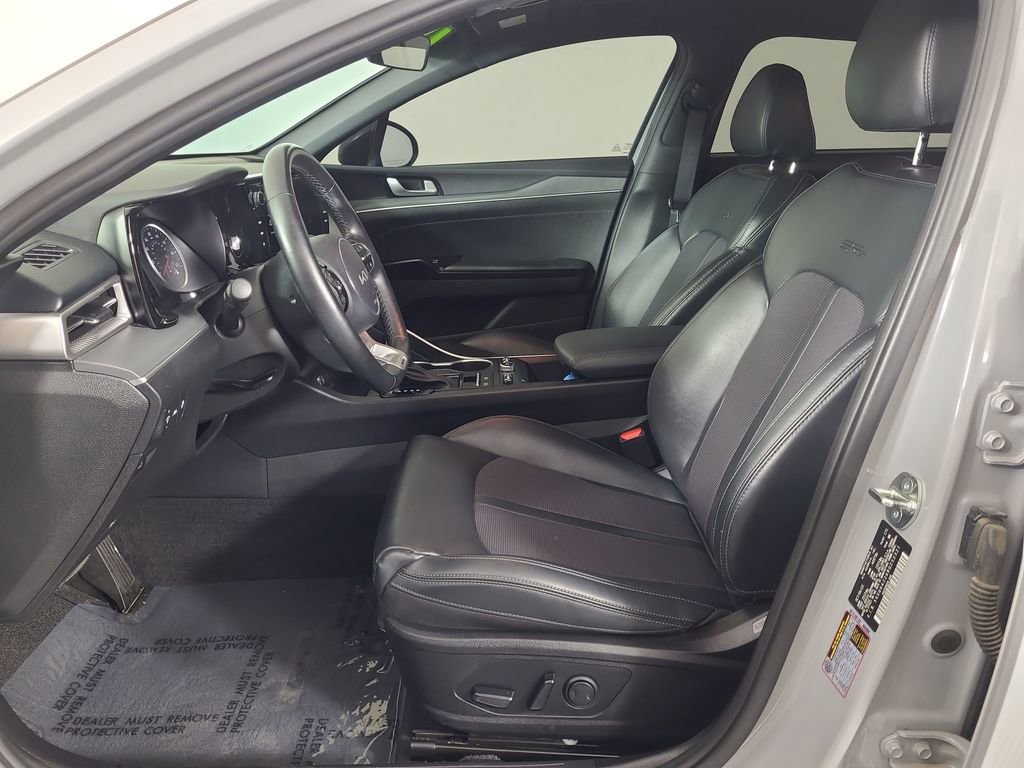 Used 2024 Kia K5 GT-Line w/ GT-Line Premium Package image 17