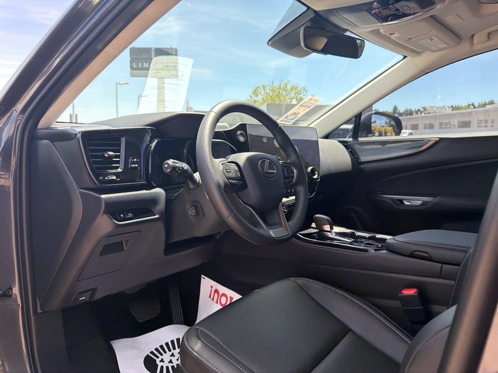 Used 2025 Lexus NX 350 AWD w/ Accessory Package (2T) image 12