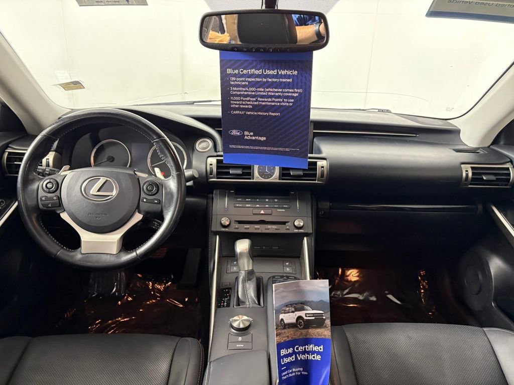 Used 2016 Lexus IS 200t image 27