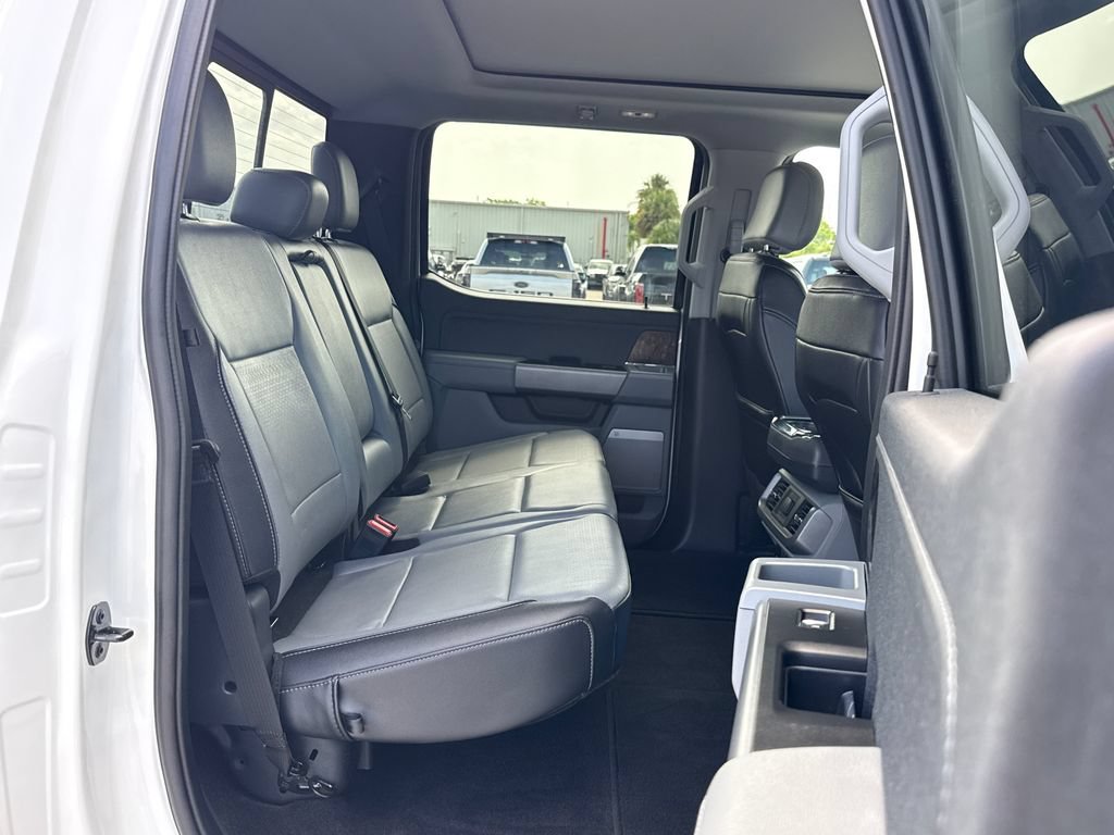 Certified 2022 Ford F150 Lariat w/ Max Trailer Tow Package AWD/4WD image 30
