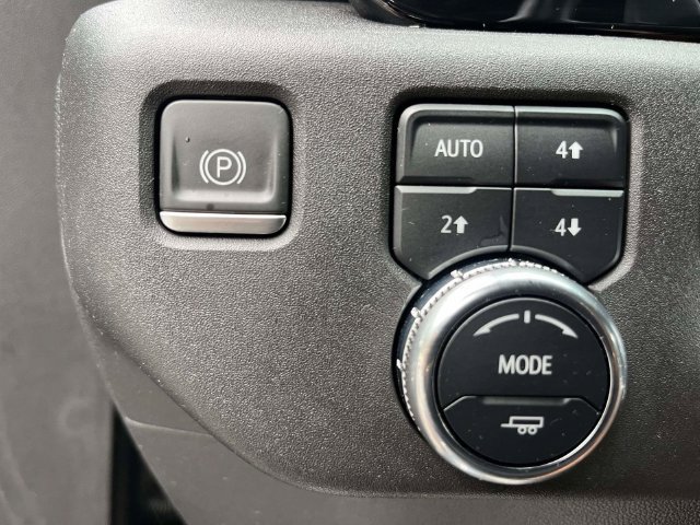 Used 2022 GMC Sierra 1500 SLT w/ SLT Premium Plus Package AWD/4WD image 26