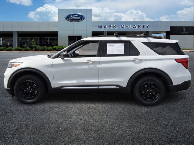 Certified 2022 Ford Explorer XLT w/ Equipment Group 202A AWD/4WD image 6