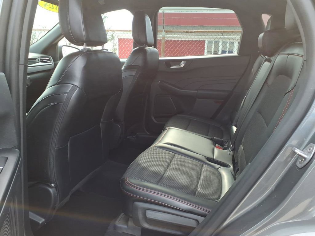 Certified 2024 Ford Escape ST-Line w/ Tech Pack #1 image 11