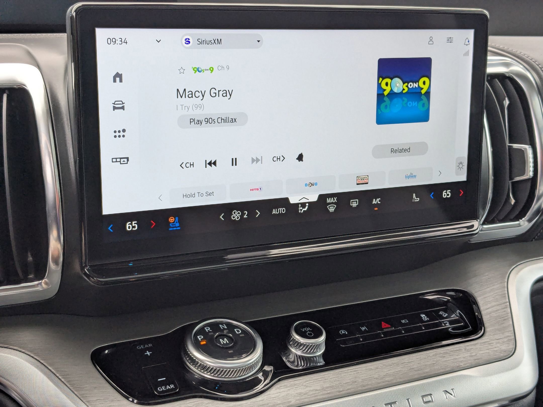 Certified 2025 Ford Expedition Max Platinum w/ Driver's Package image 24