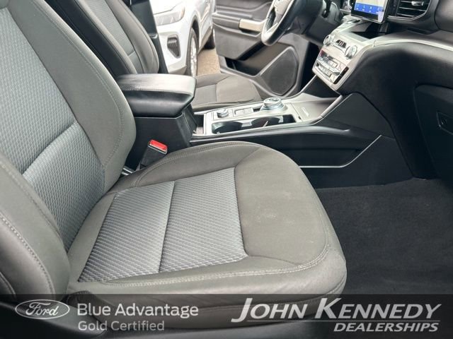 Certified 2022 Ford Explorer XLT image 37
