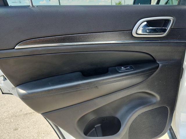 Used 2018 Jeep Grand Cherokee Limited AWD/4WD image 27