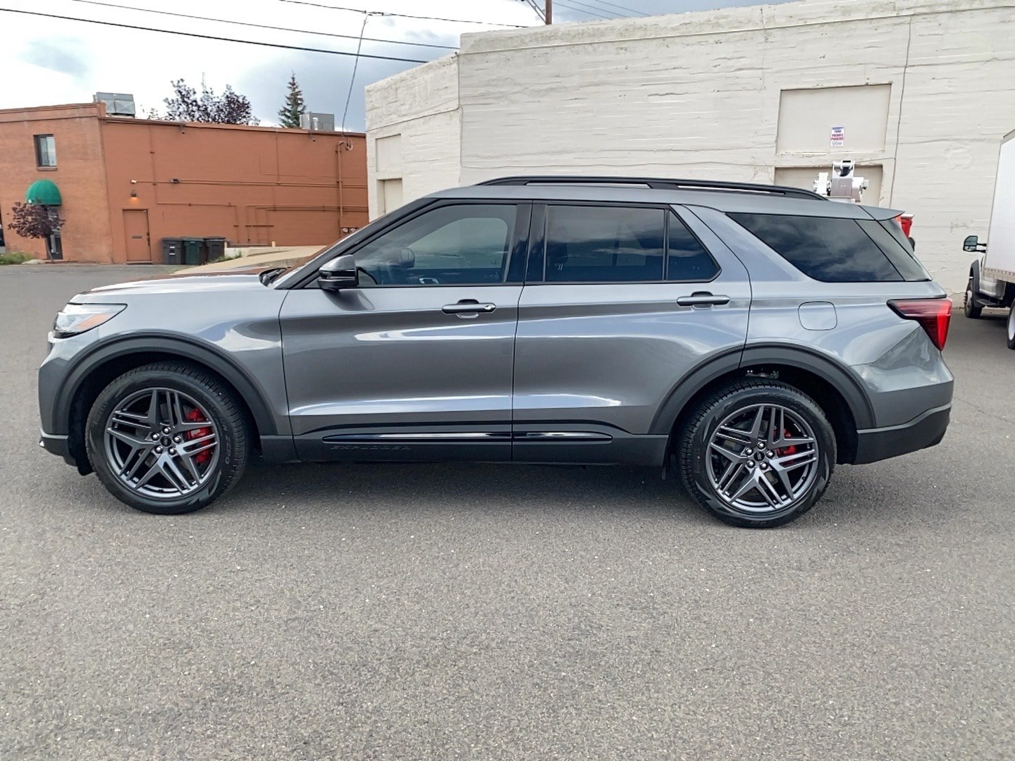 Certified 2026 Ford Explorer ST w/ Sun And Sound Package AWD/4WD image 10