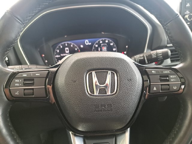 Used 2024 Honda Pilot Elite image 9