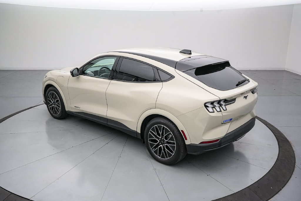 Certified 2025 Ford Mustang Mach-E Premium RWD image 6