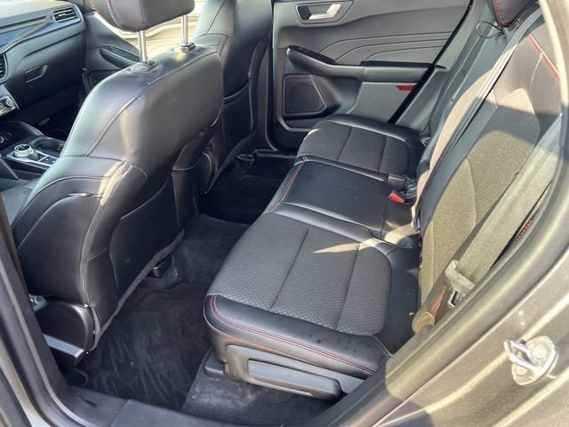 Certified 2023 Ford Escape ST-Line w/ Tech Pack #1 AWD/4WD image 13